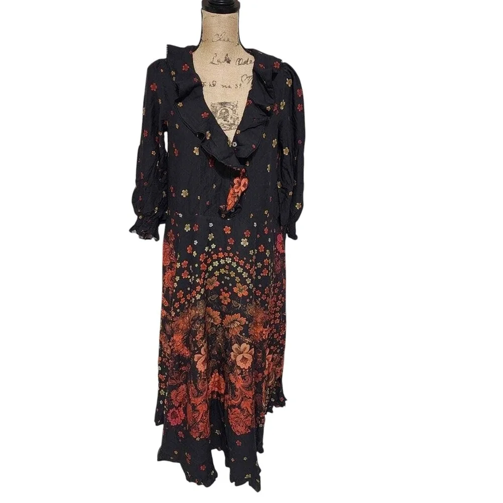 Free People Talsey ruffled‎ Maxi Dress in black combo size small